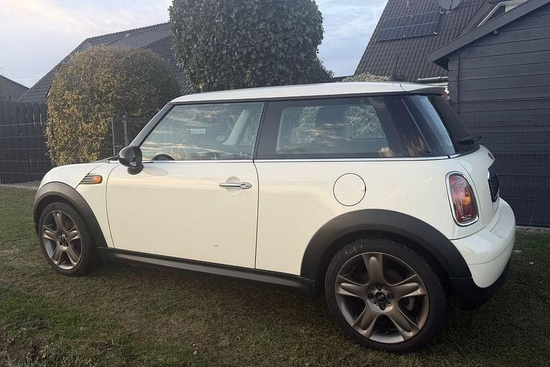 Gebraucht Mini Cooper 95 PS (69 kW) 2007 Weiß Kleinwagen
