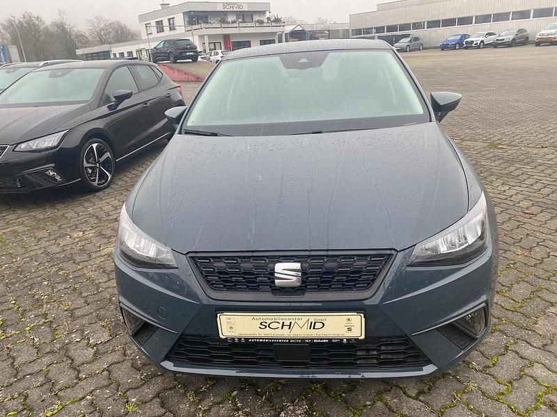 Neu Seat Ibiza Style 95 PS (69 kW) 2025 Fjordblau Limousine