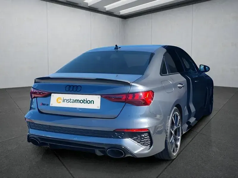 Gebraucht Audi RS3 400 PS (294 kW) 2023 Grau Limousine