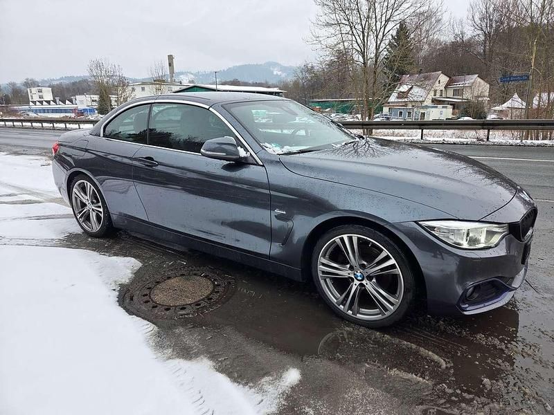 Gebraucht BMW 420 Sport Line 190 PS (139 kW) 2016 Mineralgraumetallic Cabrio