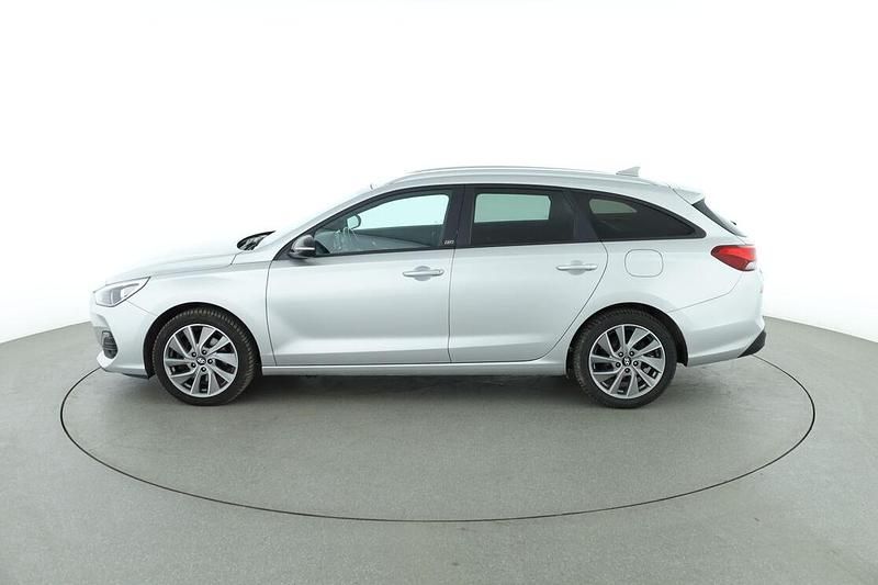 Gebraucht Hyundai i30 Style 140 PS (102 kW) 2019 Silber Kombi