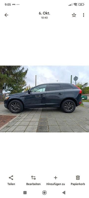 Gebraucht Volvo XC60 163 PS (119 kW) 2022 Schwarz SUV