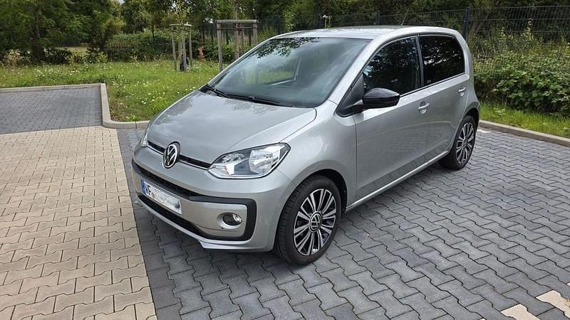 Grau Gebraucht 2021 VW up! Active Kleinwagen | 12.600 € (Fairer Preis) - Bild 1/4