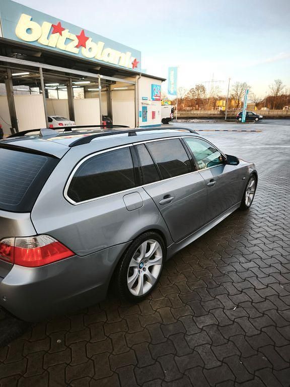 Gebraucht BMW 525 Performance 192 PS (141 kW) 2004 Grau Kombi
