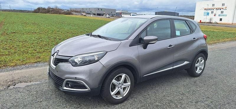 Gebraucht Renault Captur Dynamique 120 PS (88 kW) 2014 Braun SUV