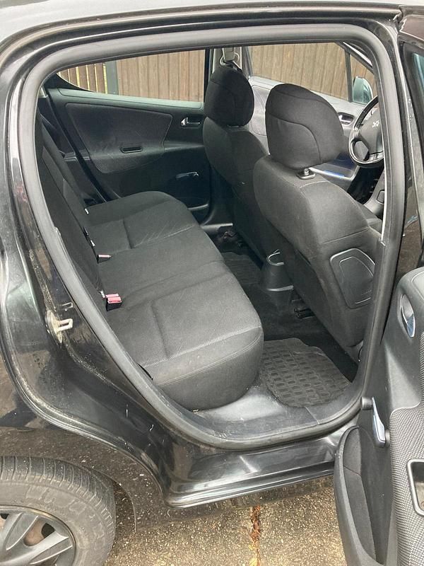 Gebraucht Peugeot 207 65 PS (47 kW) 2007 Schwarz Limousine