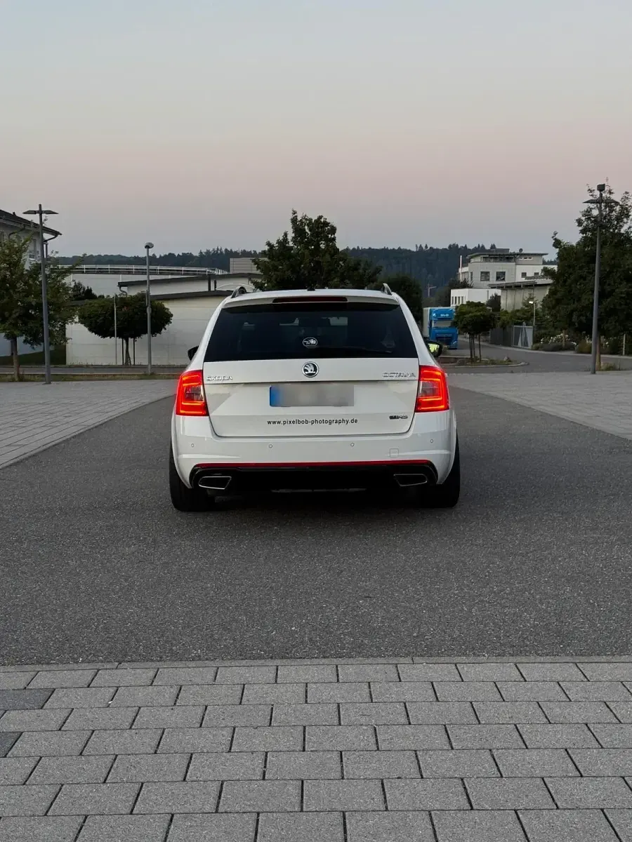 Gebraucht Skoda Octavia RS 184 PS (135 kW) 2014 Weiß Kombi