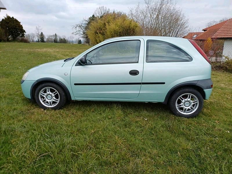 Gebraucht Opel Corsa 75 PS (55 kW) 2002 Grün Kleinwagen