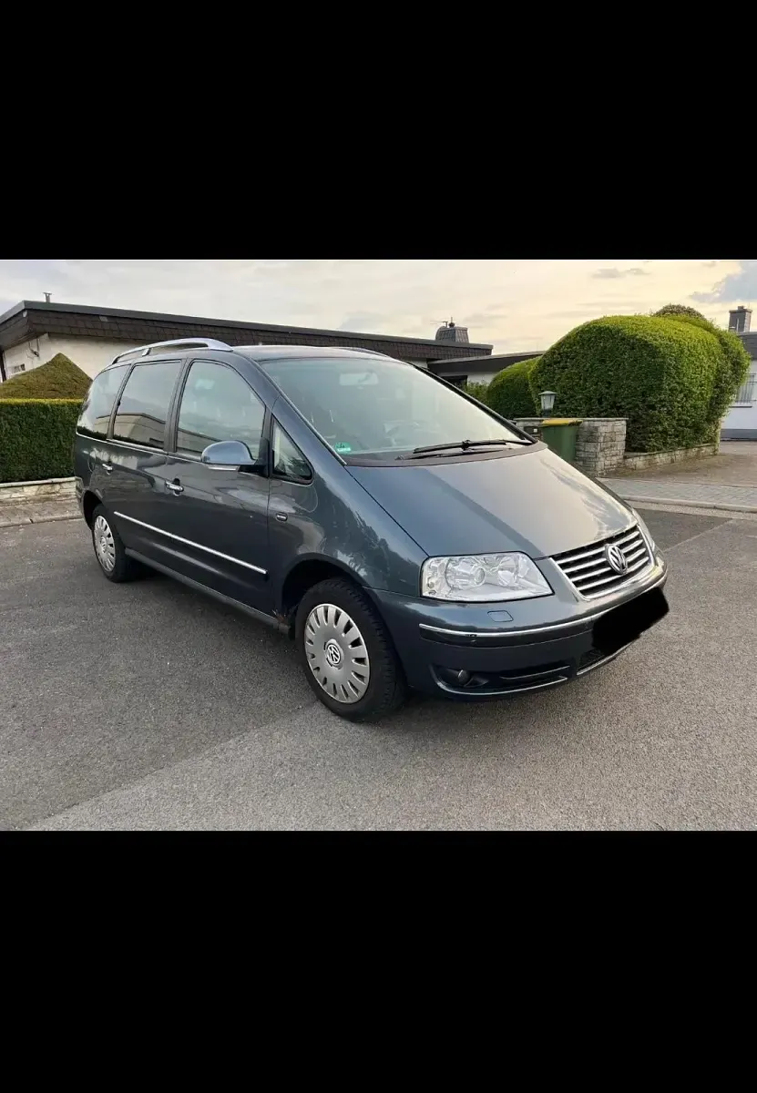 Gebraucht VW Sharan 140 PS (102 kW) 2008 Grau Van / Kleinbus