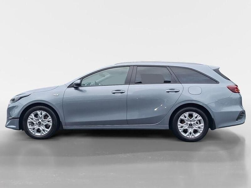 Gebraucht Kia Ceed 160 PS (117 kW) 2023 Grau Kleinwagen