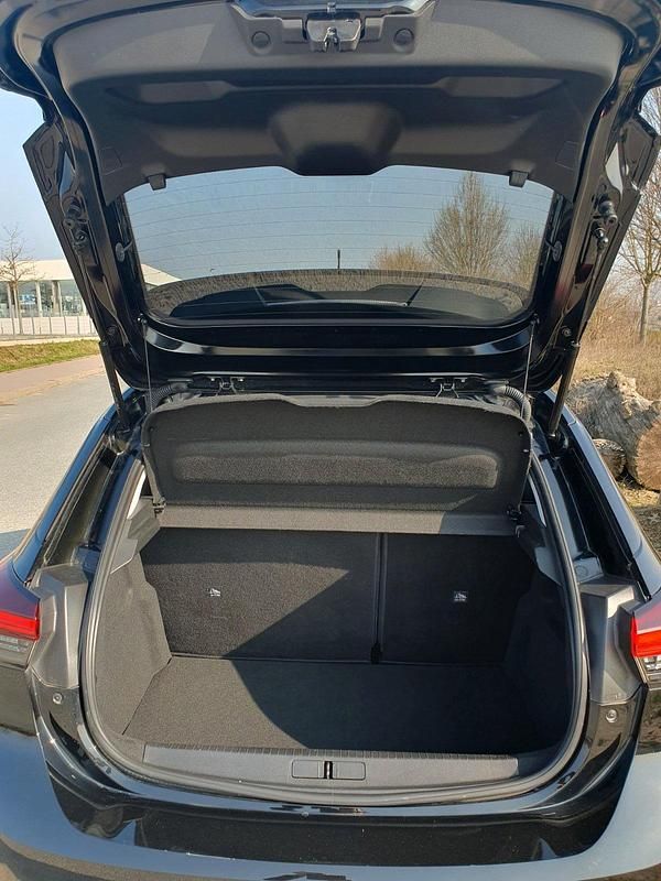 Gebraucht Opel Corsa 100 kW (136 PS) 2021 Schwarz Kleinwagen