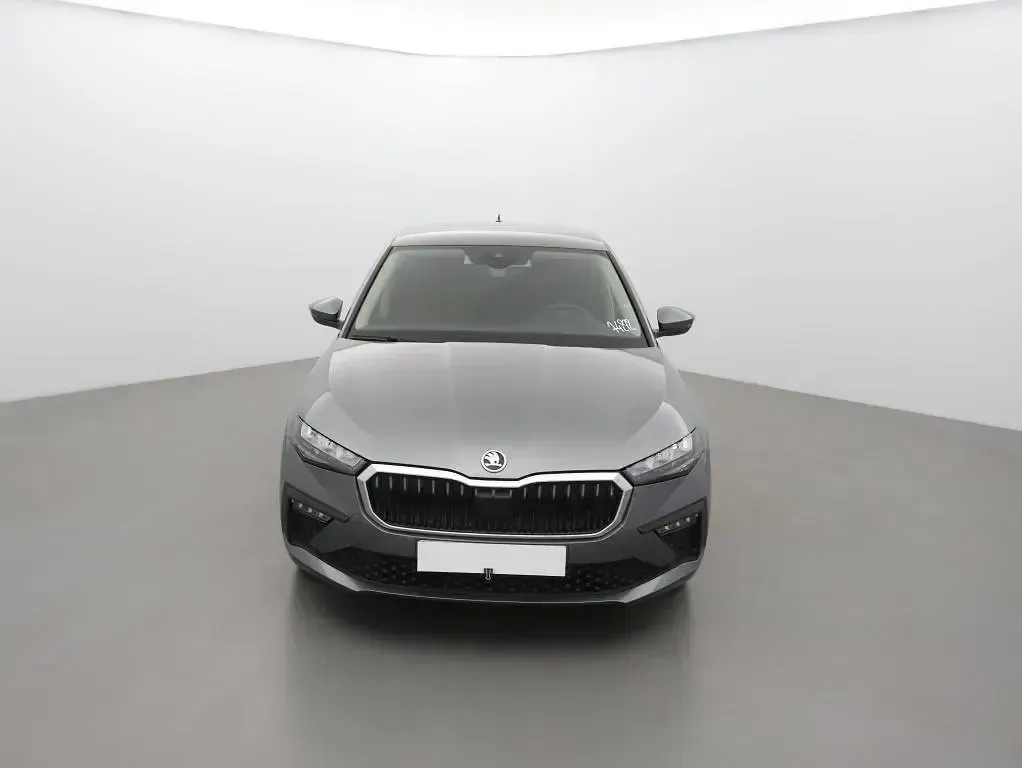 Usata Skoda Scala Selection 118 CV (86 kW) 2025 Grigio Utilitaria