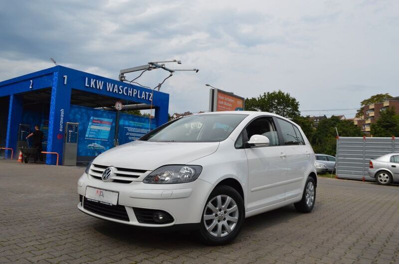 Weiß Gebraucht 2007 VW Golf Plus Cross Van / Kleinbus | 5.999 € (Fairer Preis) - Bild 1/4