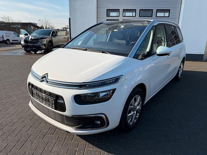 Gebraucht Citroën C4 SELECTION 131 PS (96 kW) 2020 Weiß Van / Kleinbus