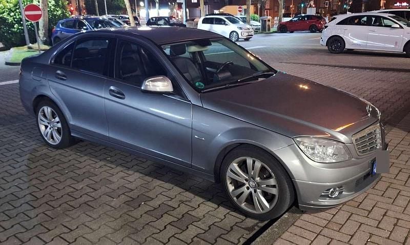 Gebraucht Mercedes C200 184 PS (135 kW) 2008 Grau Limousine
