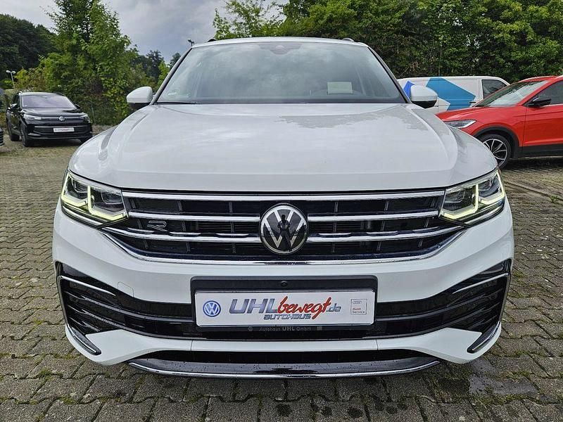 Pure white Gebraucht 2022 VW Tiguan R-line SUV | 34.889 € (Guter Preis) - Bild 1/4