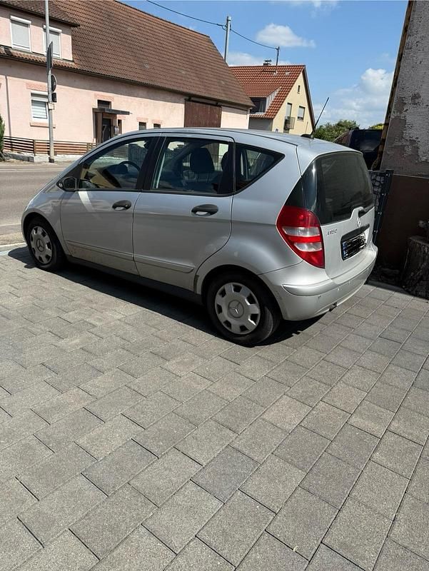 Silber Gebraucht 2006 Mercedes A150 Kleinwagen | 2.700 € (Guter Preis) - Bild 1/4