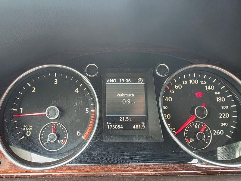 Gebraucht VW Passat Highline 170 PS (125 kW) 2011 Silber Kombi