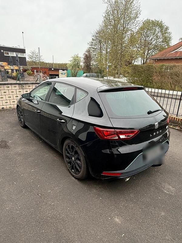 Gebraucht Seat Leon FR 184 PS (135 kW) 2015 Schwarz Limousine