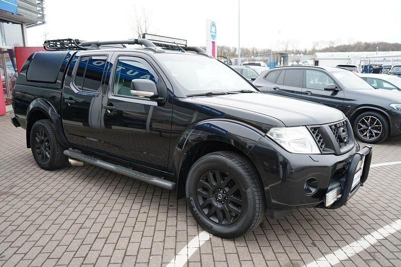 Gebraucht Nissan Navara 231 PS (169 kW) 2015 Schwarz Pickup