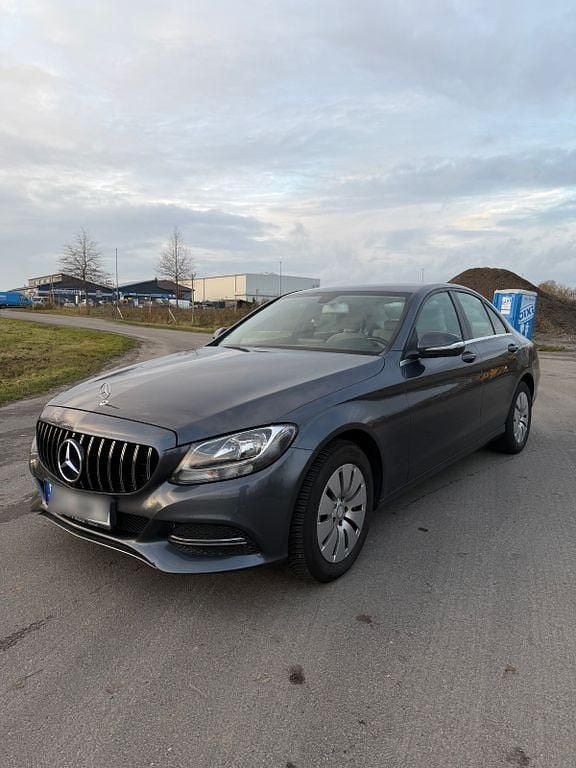 Gebraucht Mercedes C200 Edition 184 PS (135 kW) 2014 Grau Limousine