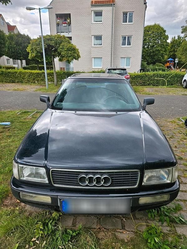 Blau Gebraucht 1992 Audi 80 Kleinwagen | 2.000 € - Bild 1/4