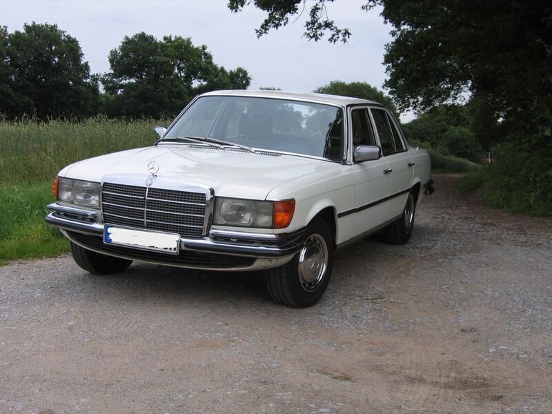 Weiß Gebraucht 1977 Mercedes 350 SE Limousine | 10.750 € - Bild 1/4