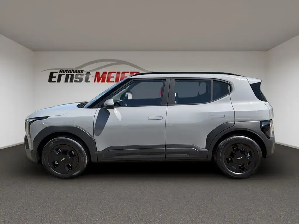 Neu Kia EV2 Air 108 kW (147 PS) 2026 Grau SUV