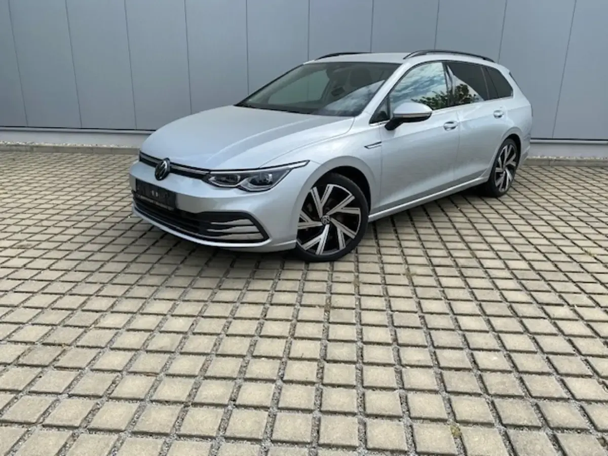 Gebraucht VW Golf VIII Business 150 PS (110 kW) 2023 Kombi