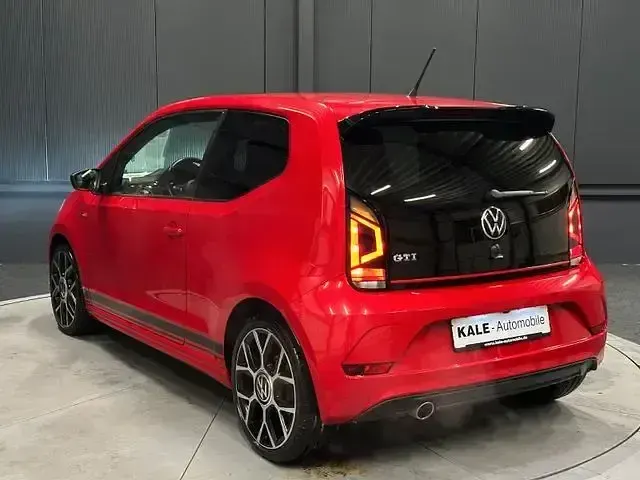 Gebraucht VW up! Beats 116 PS (85 kW) 2021 Rot Kleinwagen