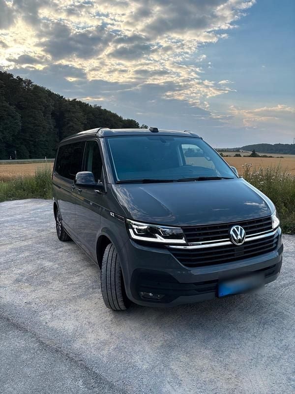 Grau Gebraucht 2022 VW T6.1 Beach Van | 49.900 € (Fairer Preis) - Bild 1/4