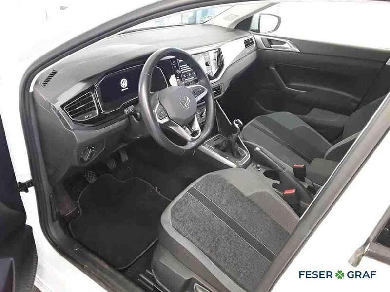 Gebraucht VW Polo Style 95 PS (69 kW) 2022 Pure white Kleinwagen