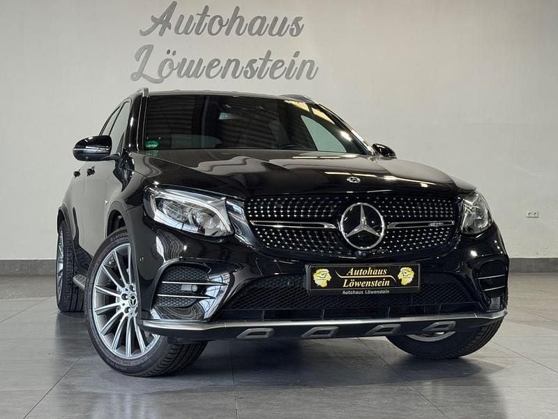 Obsidianschwarz metalliclack Gebraucht 2016 Mercedes GLC43 AMG AMG SUV | 36.980 € (Teuer) - Bild 1/4