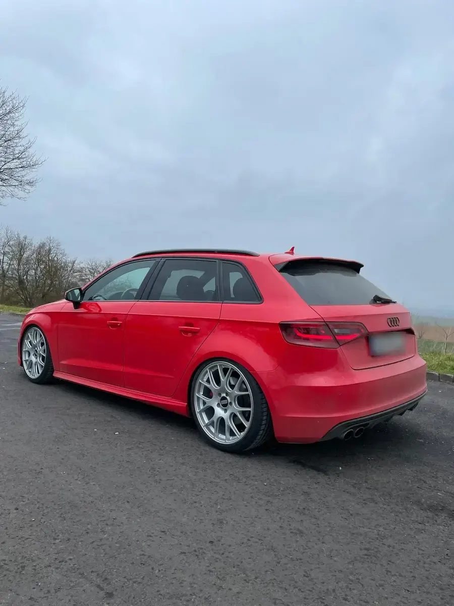 Gebraucht Audi S3 300 PS (220 kW) 2016 Rot