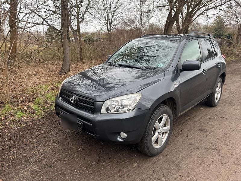 Gebraucht Toyota RAV4 136 PS (100 kW) 2007 Grau SUV