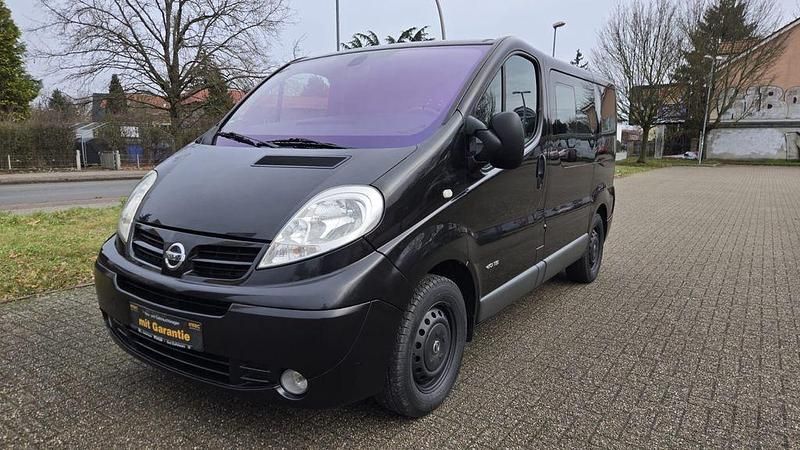 Gebraucht Nissan Primastar 114 PS (83 kW) 2007 Schwarz Van / Kleinbus