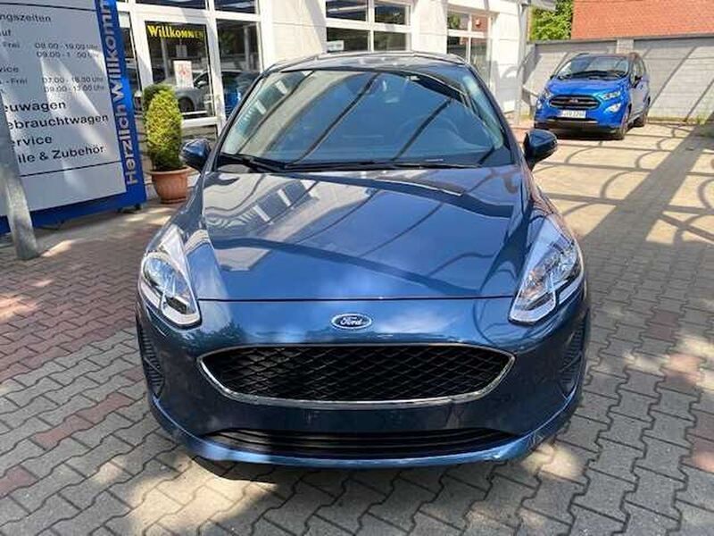 Gebraucht Ford Fiesta Cool & Connect 95 PS (69 kW) 2021 Blau metallic Kleinwagen