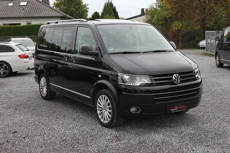Schwarz Gebraucht 2015 VW T5 Highline Van | 24.999 € (Superpreis) - Bild 1/4