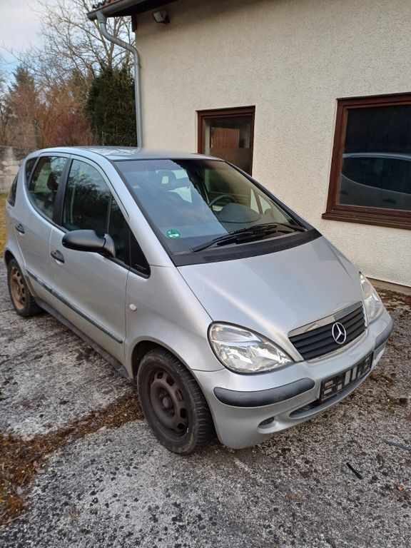 Silber Gebraucht 2001 Mercedes A140 Classic Van / Kleinbus | 650 € (Superpreis) - Bild 1/4