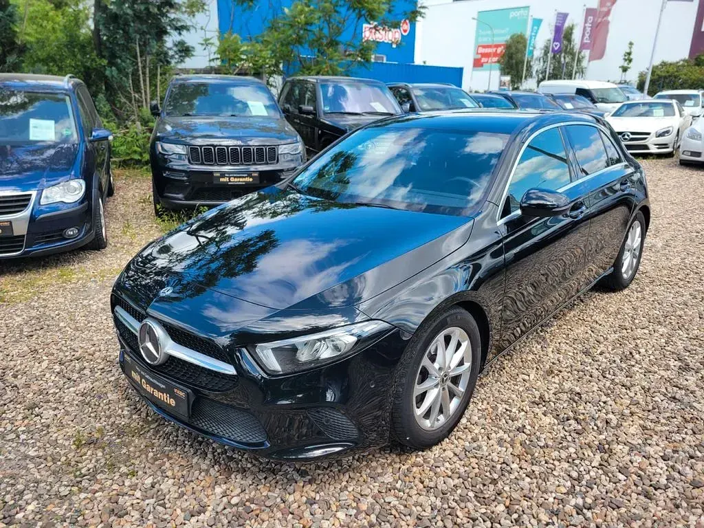 Gebraucht Mercedes A220 Business 190 PS (139 kW) 2020 Schwarz Limousine
