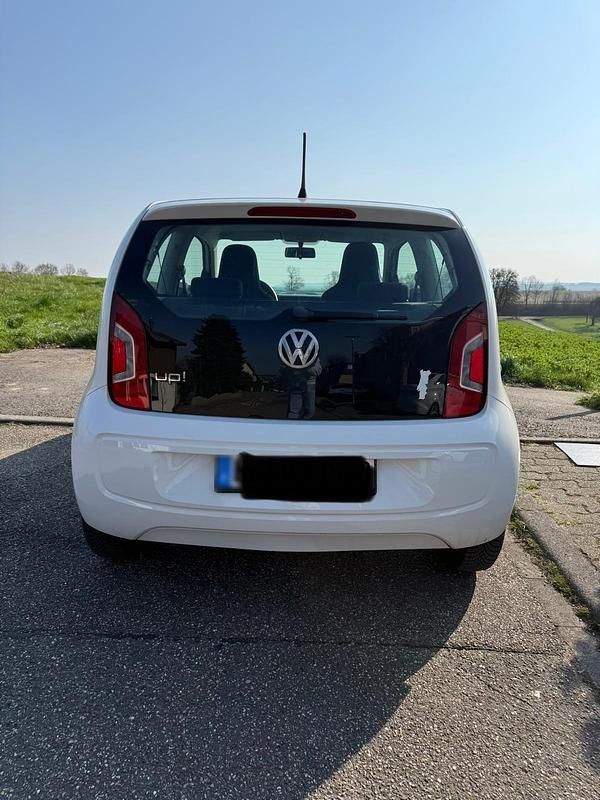 Gebraucht VW up! 60 PS (44 kW) 2015 Weiß Kleinwagen