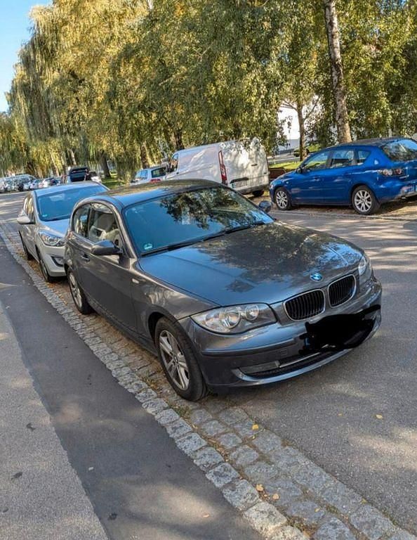 Gebraucht BMW 118 143 PS (105 kW) 2007 Grau Kleinwagen