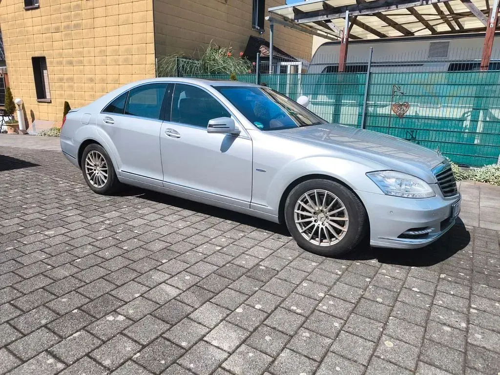 Gebraucht Mercedes S350 258 PS (189 kW) 2011 Silber Limousine