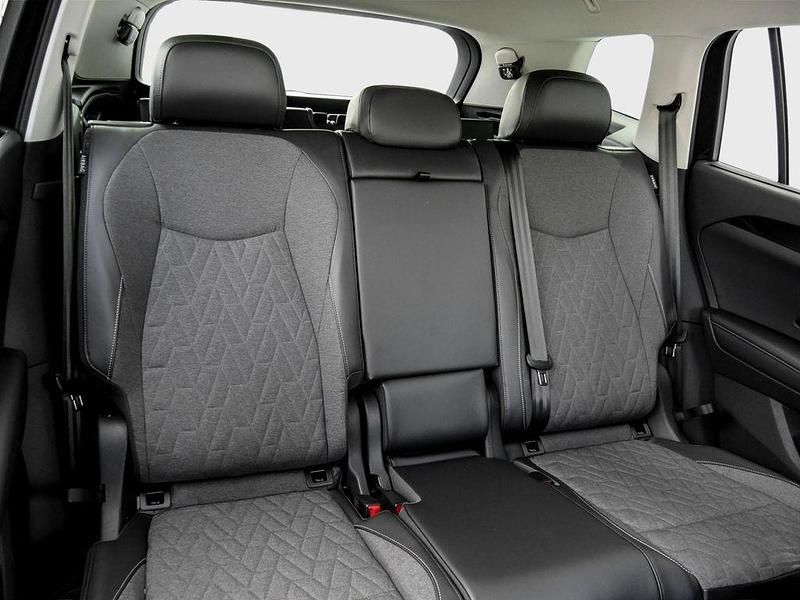 Gebraucht VW Tayron Life 150 PS (110 kW) 2025 Schwarz SUV