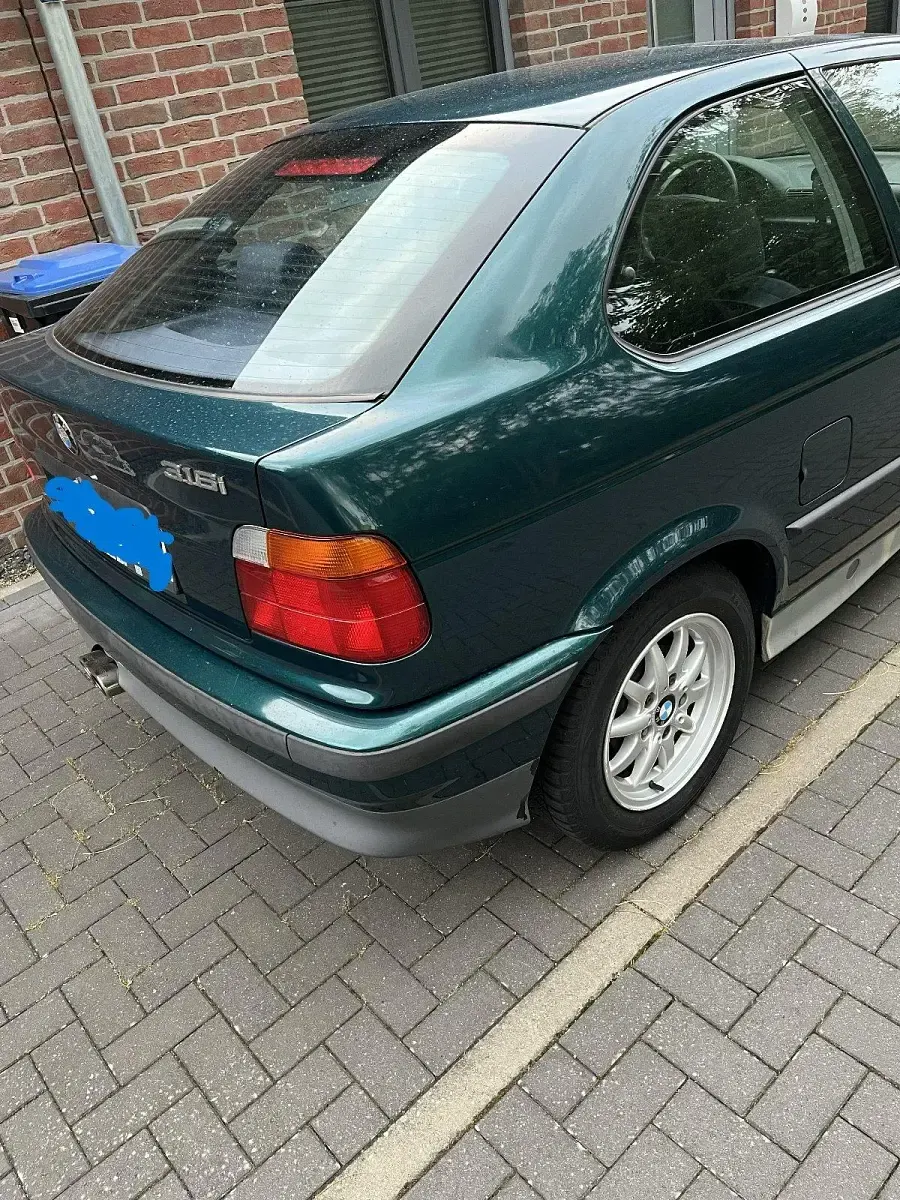 Gebraucht BMW 316 102 PS (75 kW) 1996 Grün Coupé