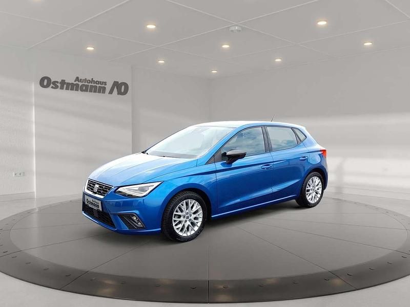 Blau Gebraucht 2023 Seat Ibiza FR Kleinwagen | 19.275 € (Fairer Preis) - Bild 1/4