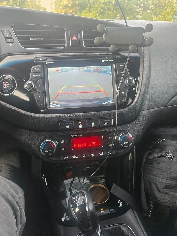 Gebraucht Kia Ceed Sport 128 PS (94 kW) 2015 Braun Kleinwagen