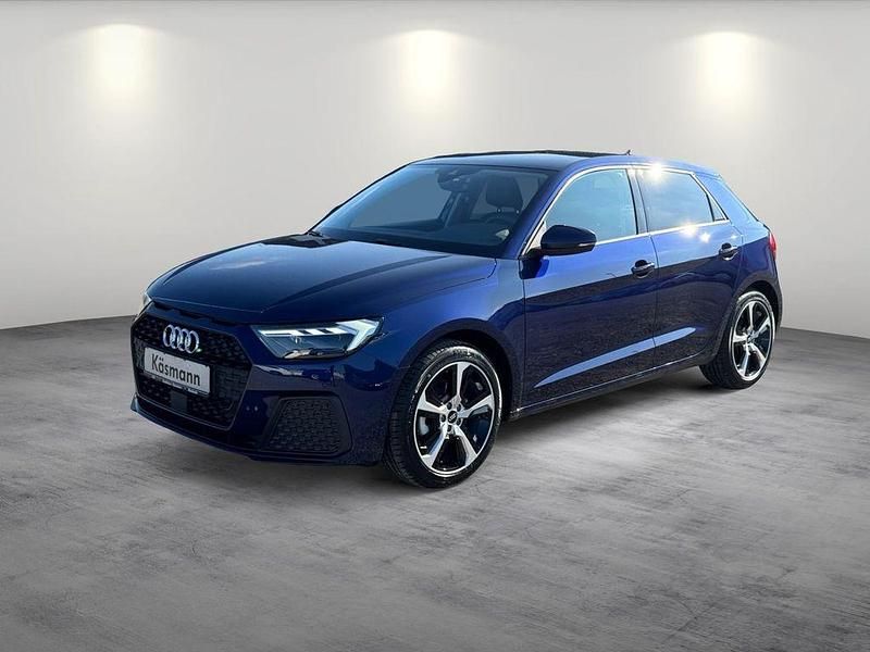 Blau Neu 2025 Audi A1 Sportback Comfort Kleinwagen | 26.790 € (Guter Preis) - Bild 1/4