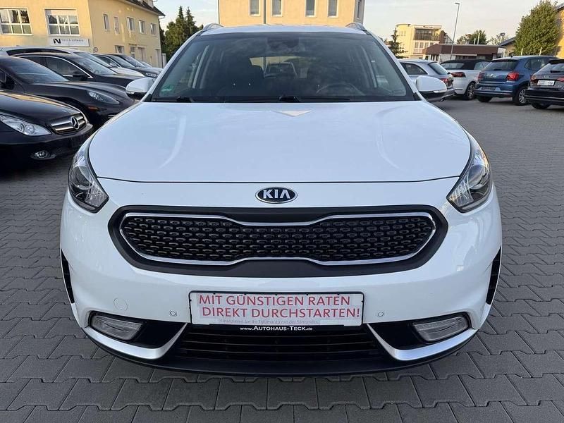 Gebraucht Kia Niro 141 PS (103 kW) 2018 Weiß SUV
