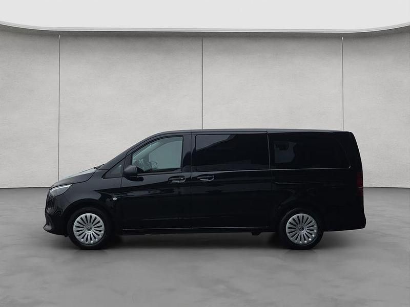 Gebraucht Mercedes Vito Marco Polo 163 PS (119 kW) 2024 Schwarz Van
